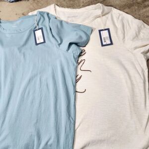 Universal Thread Casual Tshirt 2X Ivory And Blue Aqua 2pcs 100%Cotton